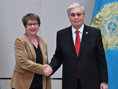 
                    Два миллиарда евро намерен вложить ЕБРР в экономику Казахстана 
                