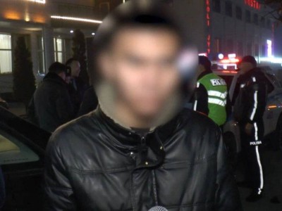 
                    Молодой алматинец вымогал у новой пассии крупную сумму
                