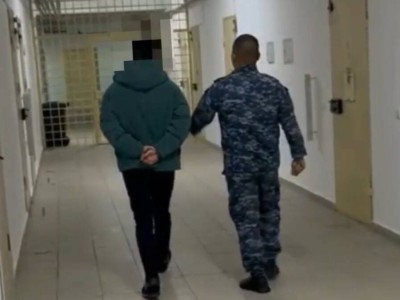 
                    Подозреваемого более чем в 40 преступлениях задержали в Шымкенте
                