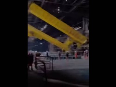 
                    В цехе ArcelorMittal Temirtau упал кран
                