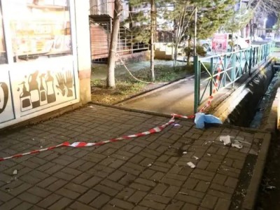 
                    С 14-го этажа упал мужчина в Алматы
                