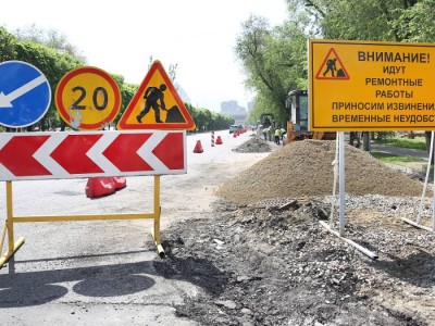 
                    До конца лета ограничат движение по улице Яссауи в Алматы
                