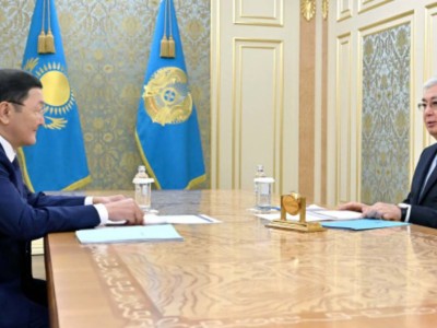 
                    Генпрокурор доложил Токаеву о расследовании резонансных уголовных дел
                