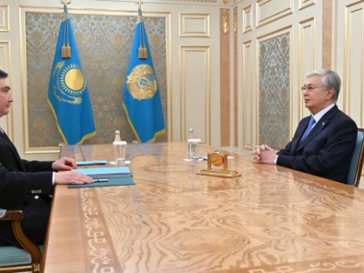 
                    Бектенов доложил Токаеву о ситуации в экономике
                