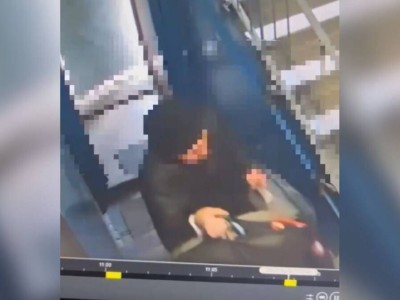 
                    Промышлявшего кражами «подполковника полиции» поймали в Алматы
                