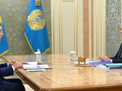 
                    Токаев принял председателя ЦИК РК
                