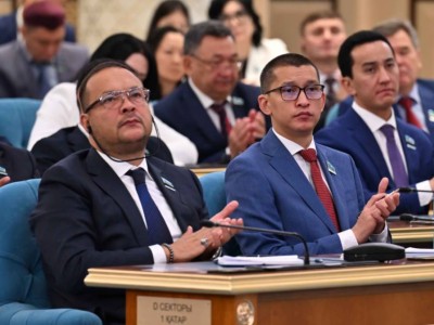 
                    Президент пояснил в Послании, как будут избираться акимы районов и городов областного значения
                