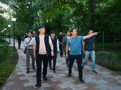 
                    В Алматы благоустроят сквер возле театра им. Мусрепова
                