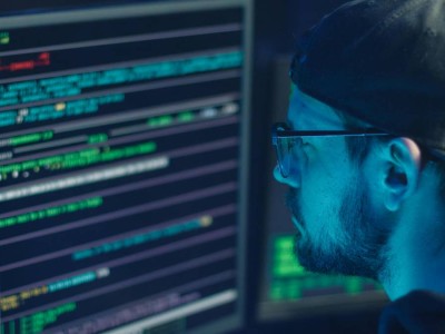 
                    МЦРИАП проверяет информацию об утечке персональных данных казахстанцев 
                