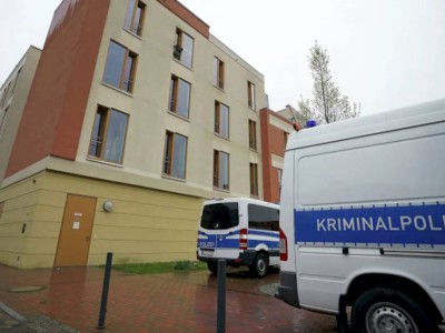 
                    Жителей Германии прививали от коронавируса самодельной вакциной
                