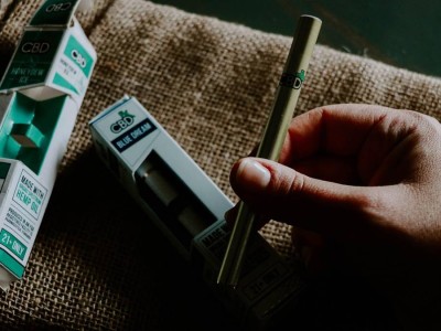 
                    В Казахстане изъято более 440 тысяч вейпов на 1,8 млрд тенге
                