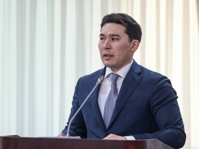 
                    Казахстан усиливает поддержку туризма через цифровизацию и новые проекты
                