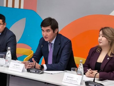 
                    Госзакупки: предприниматели Алматы обратились к вице-министру финансов с рядом предложений
                