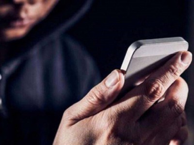 
                    У алматинца отобрали телефон и сняли со счета 2 млн тенге
                