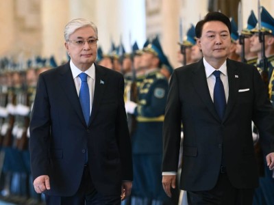 
                    Казахстан и Корея намерены вывести отношения между двумя странами на новый уровень 
                