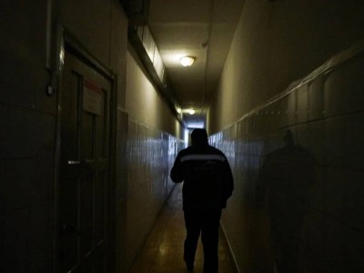 
                    ЧП на шахте: найдены тела двоих горняков, поиски еще троих продолжаются
                