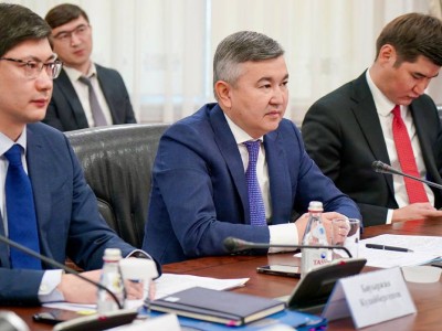 
                    В Казахстане ускорят процедуры по совместным проектам с Азиатским банком развития
                