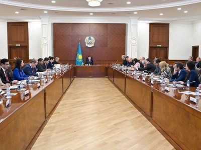 
                    В Астане с главами дипмиссий стран Евросоюза обсудили вопросы управления водными ресурсами
                