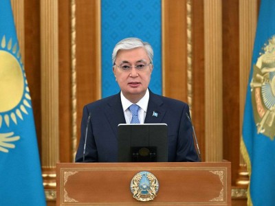 
                    Глава государства поздравил казахстанцев с Днем защитника Отечества
                