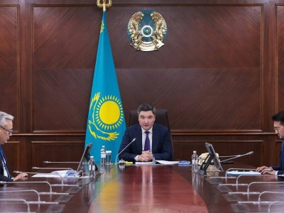 
                    Бектенов представил нового министра цифрового развития, инноваций и аэрокосмической промышленности
                