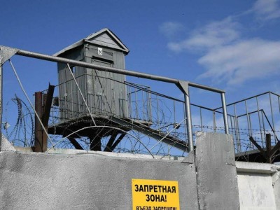 
                    Заключенные напали на сотрудников колонии в Уральске
                
