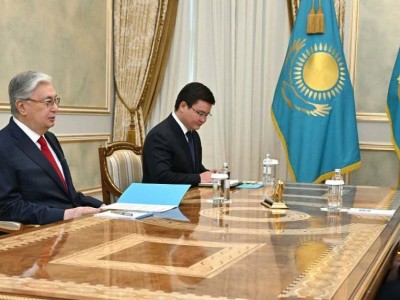 
                    Токаев поручил активизировать работу по защите прав предпринимателей
                