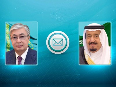 
                    Президент поздравил Короля Саудовской Аравии
                
