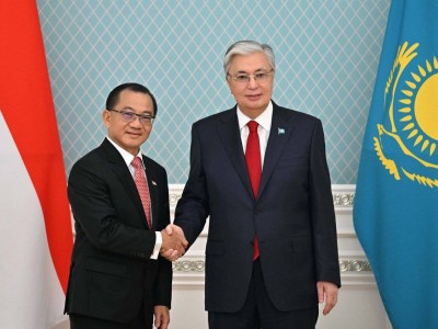 
                    Токаев принял спикера Парламента Сингапура
                