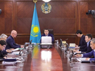 
                    Проведение IPO авиакомпании Air Astana обсудили в Правительстве
                