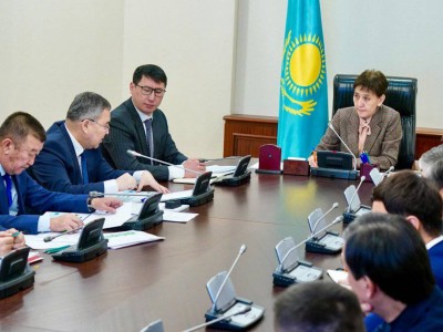 
                    Реализацию программы «Ауыл аманаты» на 2024 год обсудили в Правительстве
                