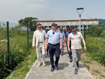 
                    Футбольная академия мирового уровня строится в Алматинской области 
                