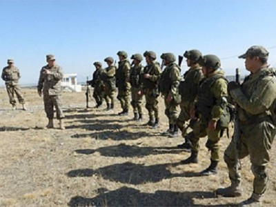 
                    Триста горных егерей перебросит Минобороны РФ из Тывы в Кыргызстан
                