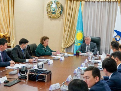 
                    Казахстан не поддержал перенос ввода требований к алкогольной продукции
                