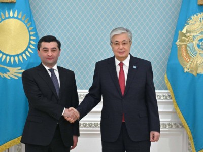 
                    Токаев принял министра иностранных дел Узбекистана
                