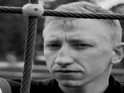 
                    Белорусского правозащитника нашли повешенным в Киеве
                