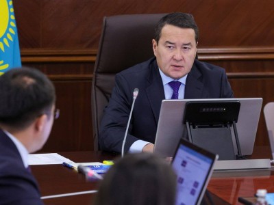 
                    Реализацию ряда крупных инвестпроектов обсудили в Правительстве
                