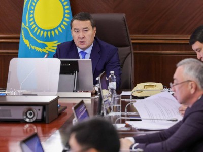 
                    Смаилов напомнил, какой серьезный вызов сделан для Правительства и акиматов в Послании
                