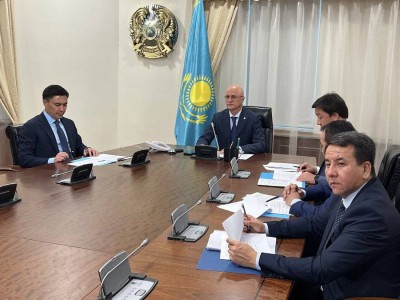 
                    Роман Скляр провел встречу с руководством китайской компании
                