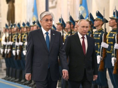
                    Токаев и Путин приняли участие в межрегиональном Форуме в Астане
                