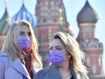 
                    В Москве ужесточили карантинные ограничения
                