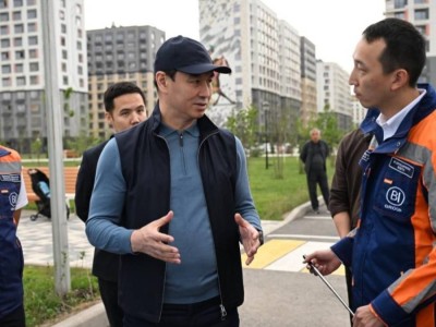
                    Аким Алматы совершил рабочий объезд объектов в Алатауском районе
                