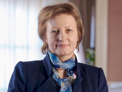 
                    Адаптироваться к реалиям: Елена Бахмутова рассказала, как казахстанцам пережить кризисные времена
                