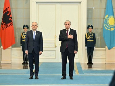 
                    Президента Албании встретили в Акорде
                