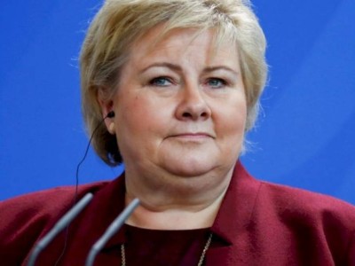 
                    Премьер-министра Норвегии оштрафовали за нарушение локдауна
                