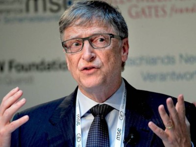 
                    Билл Гейтс назвал сроки окончания пандемии коронавируса
                