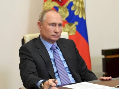 
                    Путин внес в Госдуму договор о военном сотрудничестве с Казахстаном
                