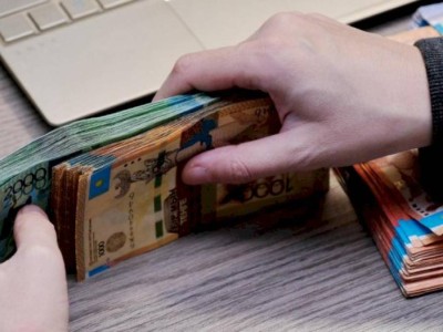 
                    В Павлодаре мошенник обманул собственных родственниц на 7 миллионов тенге
                