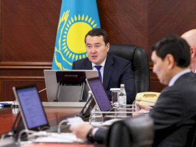 
                    В Казахстане в сфере реализации нефтепродуктов устранят непродуктивных посредников
                