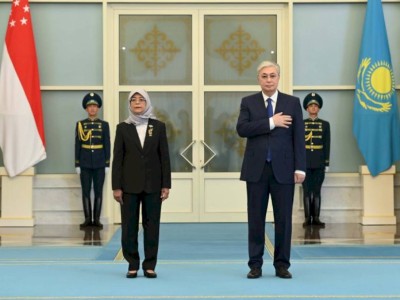 
                    Президент Сингапура прибыла в Казахстан с госвизитом
                