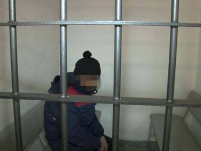 
                    Водитель, оказавший неповиновение полицейским на закрытой для движения трассе, арестован
                